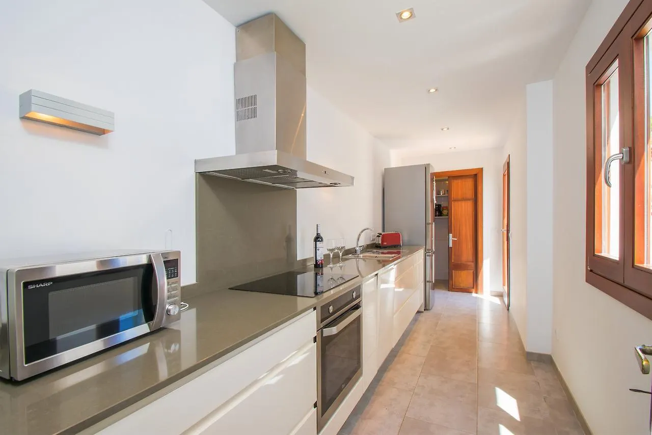 Villa Roquerola Cala Ratjada  Spain